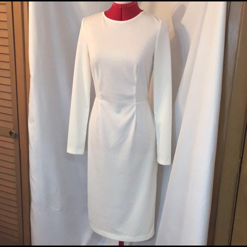 5th and Mercer long sleeved dress